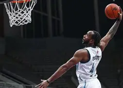 平博登录-巴萨vs那不勒斯梅西连过数人